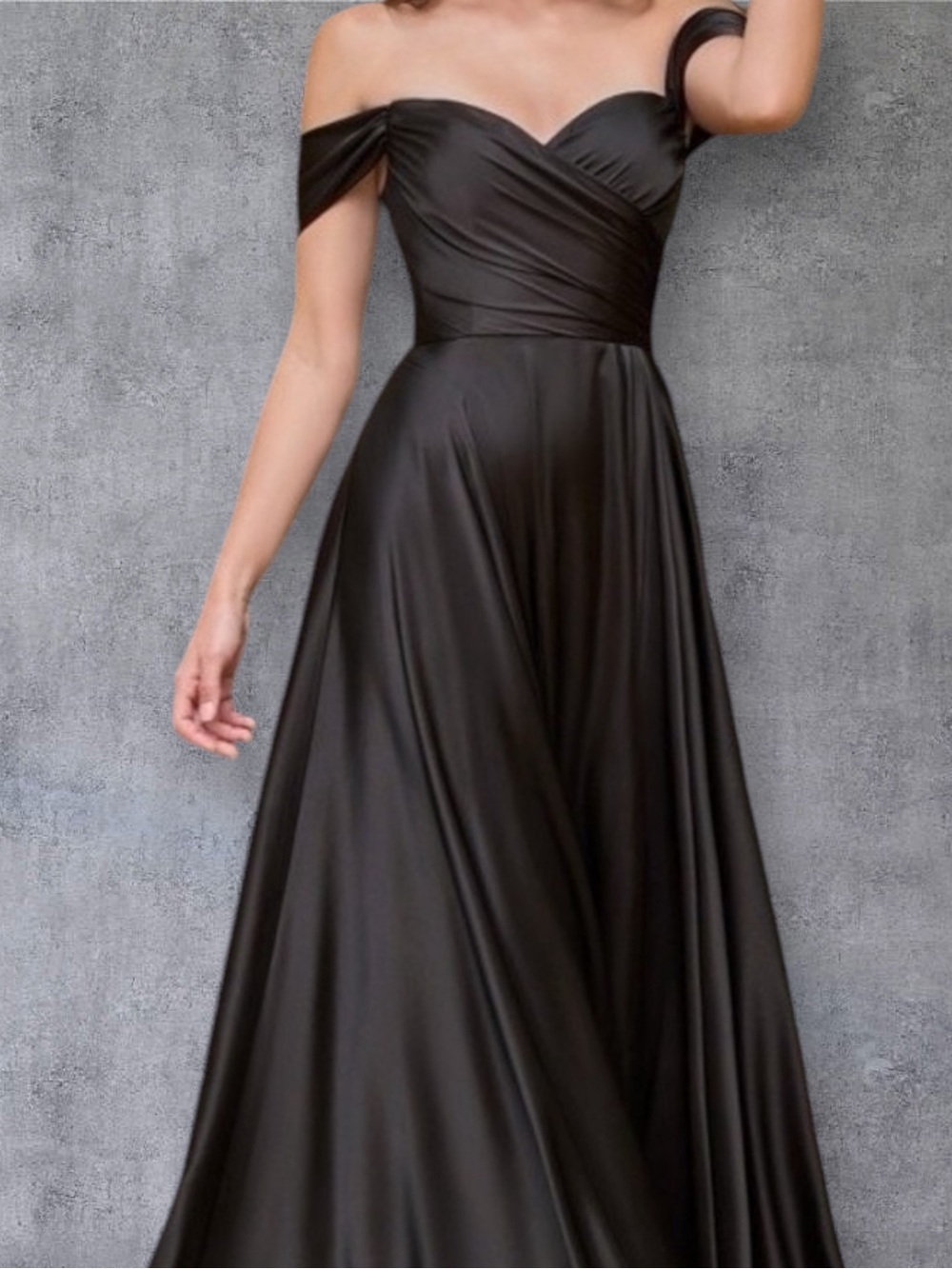 NWT Ladivine Cinderella Divine Gown Formal Dress black prom Fit Flare Tag 8= 4 6